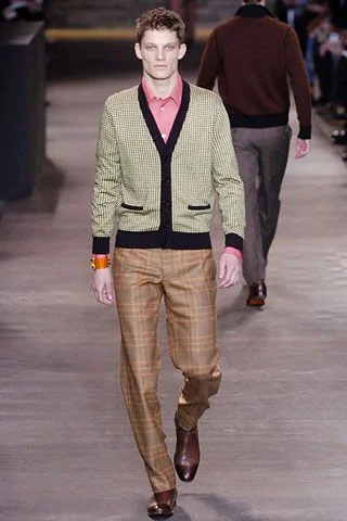 Look 25